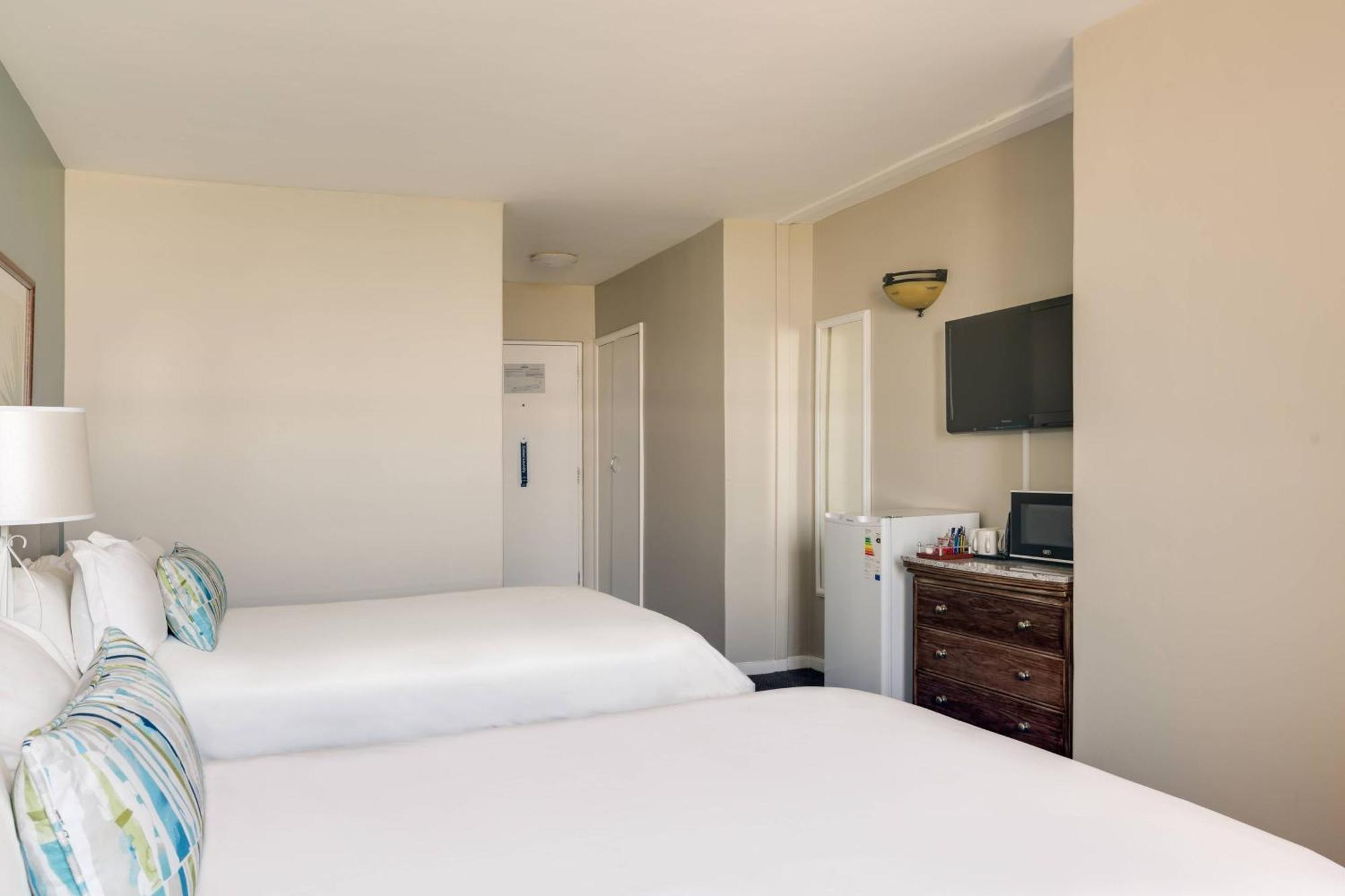 Protea Hotel By Marriott Karridene Beach Amanzimtoti Eksteriør bilde