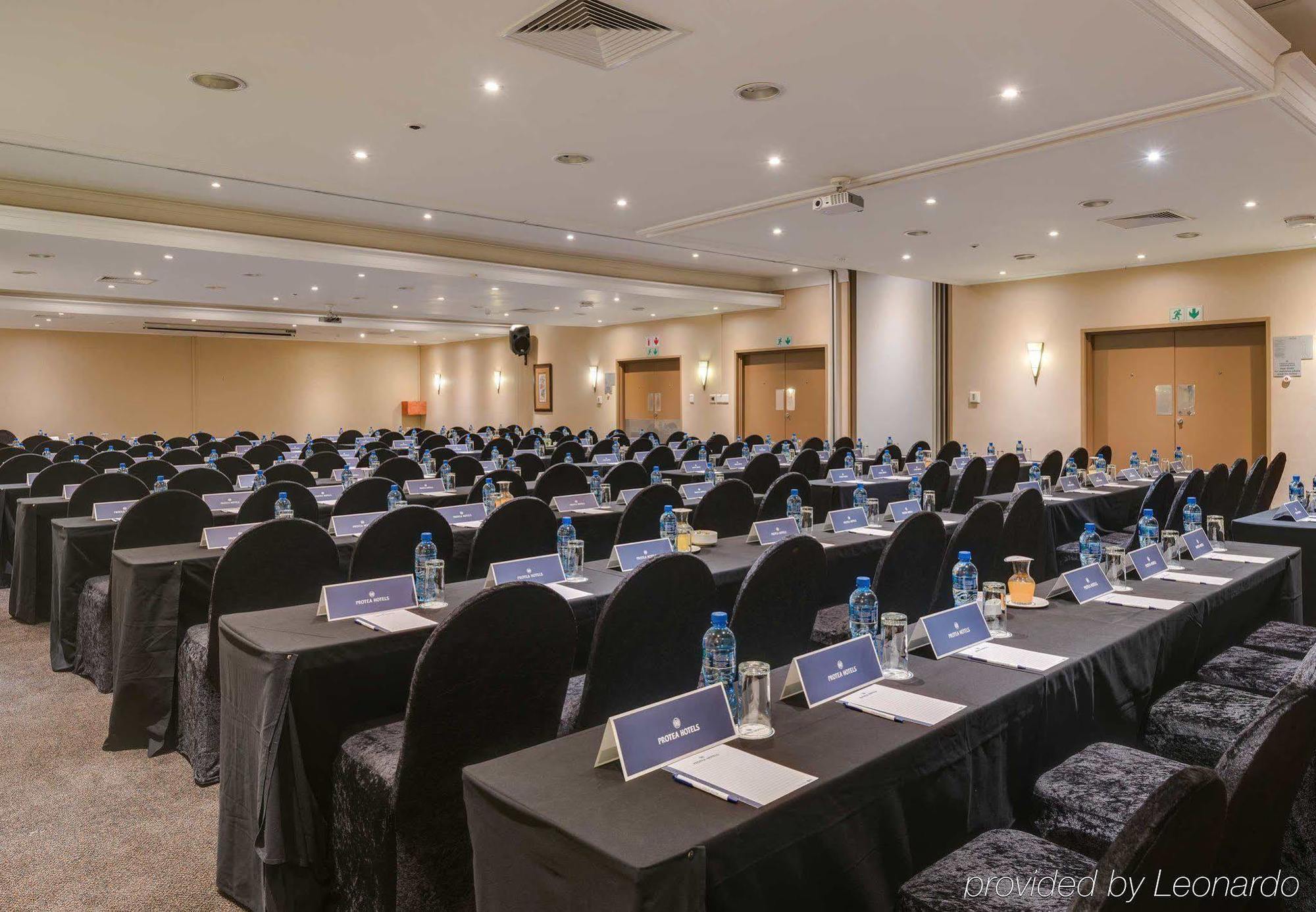 Protea Hotel By Marriott Karridene Beach Amanzimtoti Eksteriør bilde